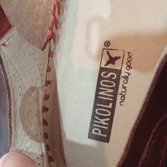 Pikolinos Leather T-Strap Shoes - Vallarta Sandia, Size 38 / 7.5 US - Picture 10 of 10